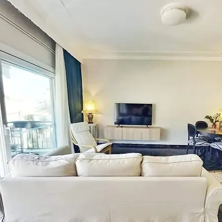Sea And Castle Panoramic View Apartment